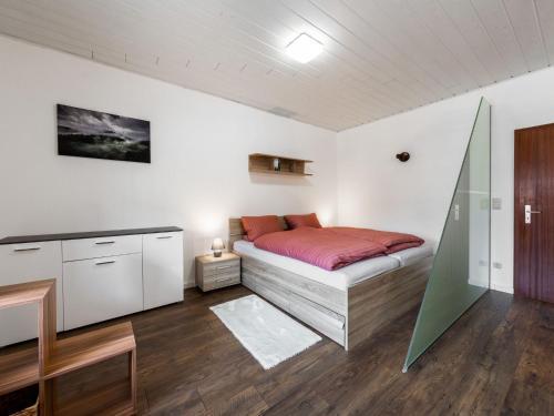 Simplistic Apartment In Eisenach Near City Centre