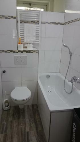 Avi City Apartments Goodhouse