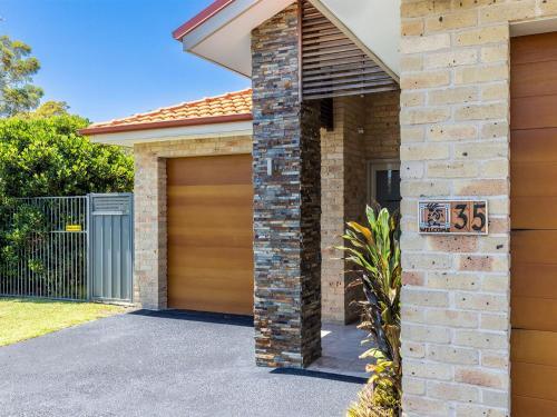 35 Wahgunyah Rd Nelson Bay