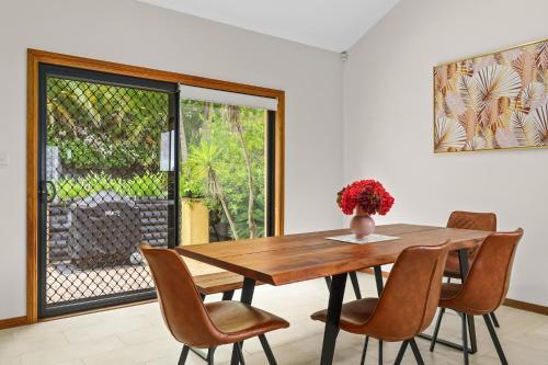 Oceans 19 Views / Spa Bath / Fire Place / Nelson Bay