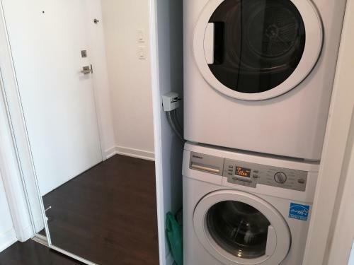 Apartamento Toronto Fabulous Cn Tower Downtown Condo
