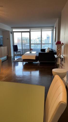 Apartamento Toronto Downtown Near Rogers Centre High Rise Lakeview Condo