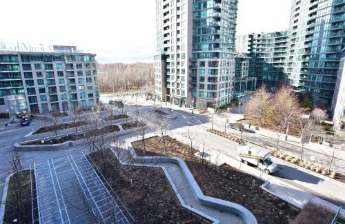 Apartamento Luxury Downtown Condo, Free Parking + Amenities