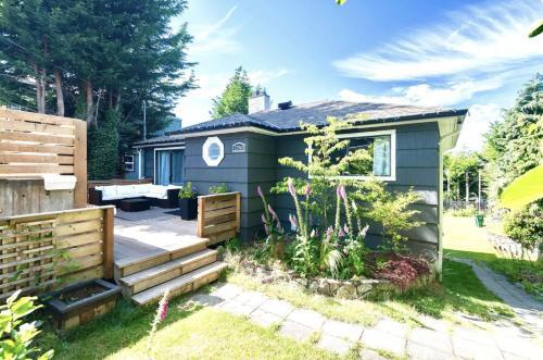 Lovely Home 10 Minutes To Downtown !!!