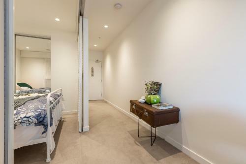 Luxurious Riverside Resort Style Apartment?pool?spa?gym?rooftop With City Views