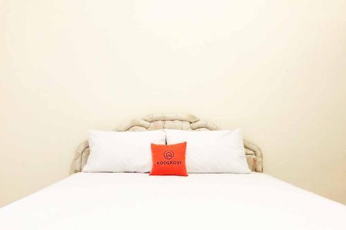Hotel Koolkost @ Raya Ngagel (minimum Stay 30 Nights)