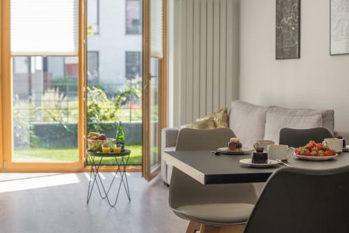 Boulevard Apartment