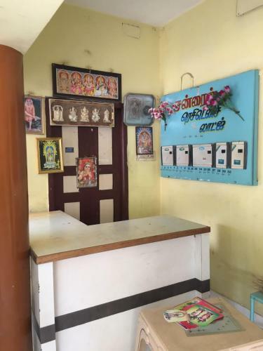 Hotel Oyo 85568 Sunrise Residency