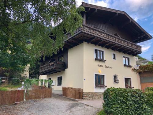 Apartment, Haus Lederer