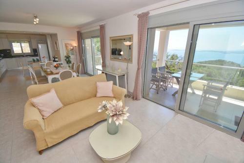 Athiri House Villa Corfu