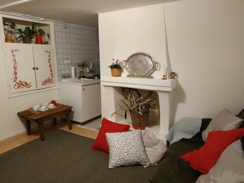 Spitaki Spata Airport Studio
