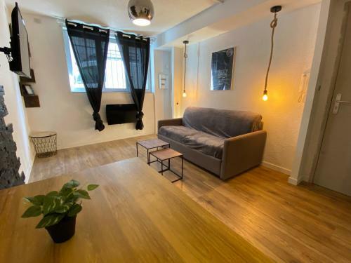 Apartamento Studio Pour Couple Enti�rement R�nov�, Carcassonne