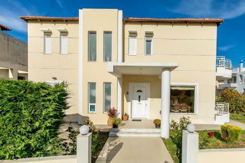 Rose Garden House