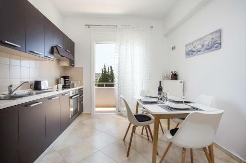 Fashionable Luxury Apartments