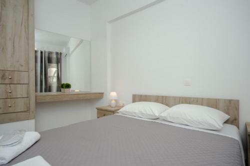 Apartamento Taxiarchis House
