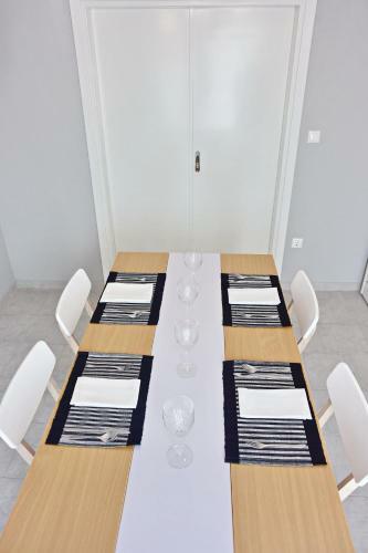 Alkyoni City Apartment