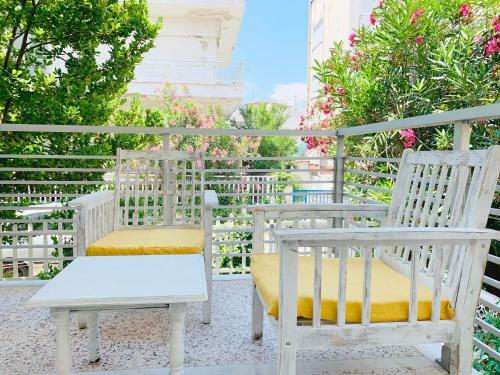 Anna's 3 Rooms Apartment Nei Epivates Beach