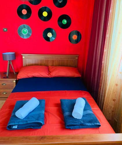 Anna's 3 Rooms Apartment Nei Epivates Beach