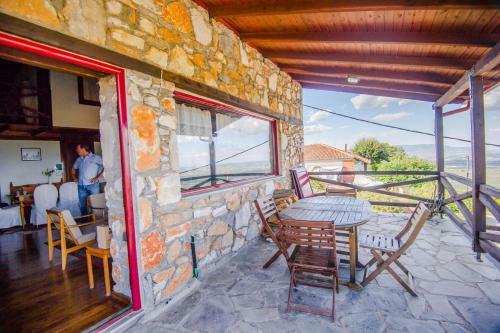Stonehouse 2 Bedroom Chalet On Olympus Amazing View