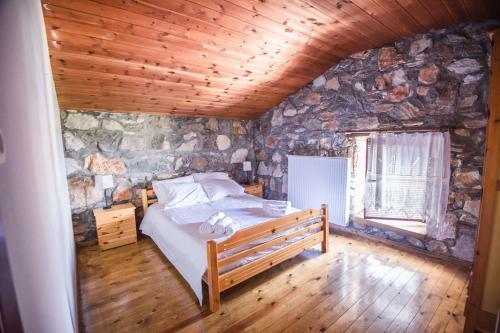 Stonehouse 2 Bedroom Chalet On Olympus Amazing View