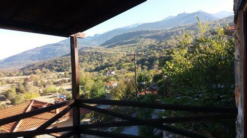 Stonehouse 2 Bedroom Chalet On Olympus Amazing View