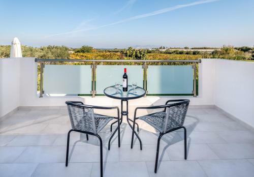 Asteria Pearl Villa 2 With Rooftop Jacuzzi