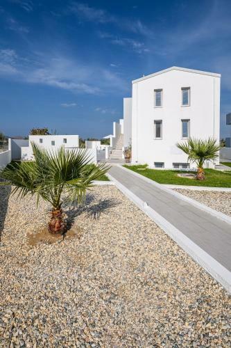 Asteria Pearl Villa 2 With Rooftop Jacuzzi