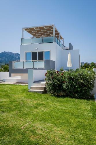 Asteria Pearl Villa 2 With Rooftop Jacuzzi