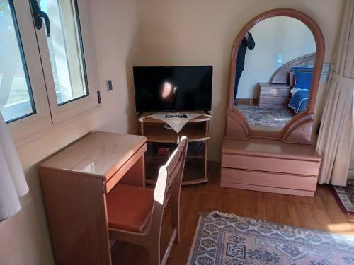 Laki Villa With Pool And Jacuzzi