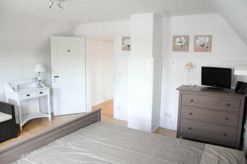 Hostal Minihotel B�chenbronn