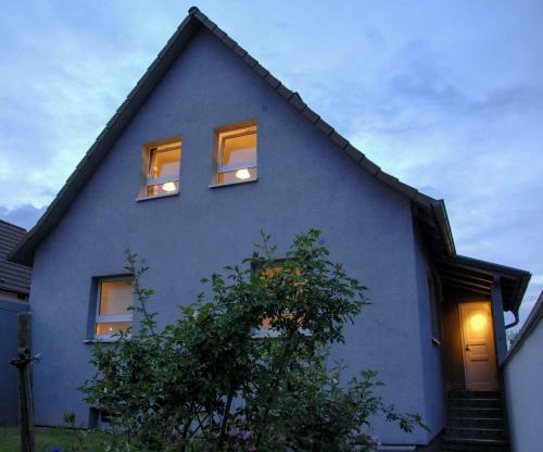 Hostal Minihotel B�chenbronn