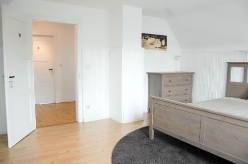 Hostal Minihotel B�chenbronn