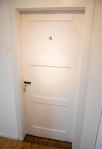Hostal Minihotel B�chenbronn