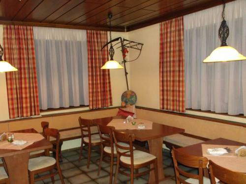 Hostal Gasthaus Vogelgarten
