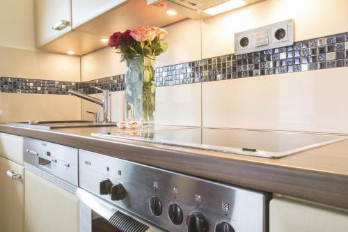 Golden Gapa Central Diamant Apartment 4