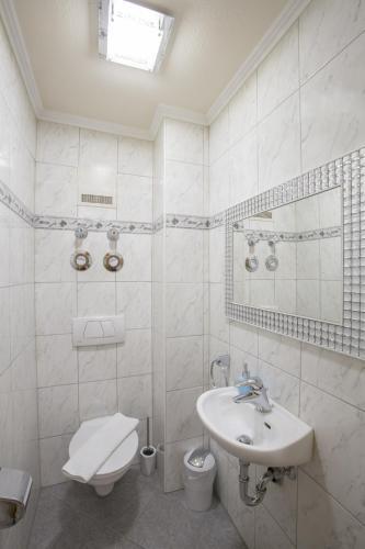 Golden Gapa Central Diamant Apartment 4