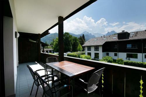 Mountain View Apartment