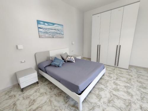 Oroblu Seaview Apartments