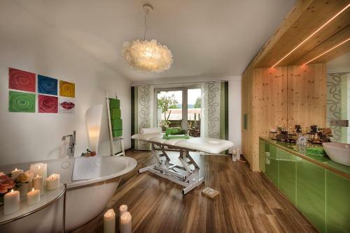 Bayern Resort Hotel (adults Only)