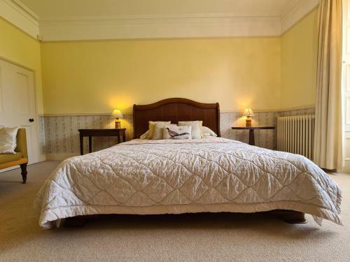 Bed & Breakfast Sloley Hall