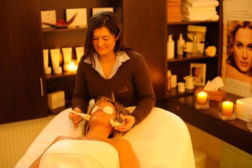 Quellness- Und Golfhotel F�rstenhof