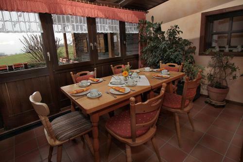 Hostal Pension St. Georg Mit Mostst�berl