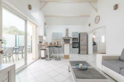 Jolie Maison Avec Jardin Plage Sainte-marguerite