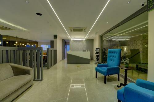 Hotel Sterling Keys By Tgi