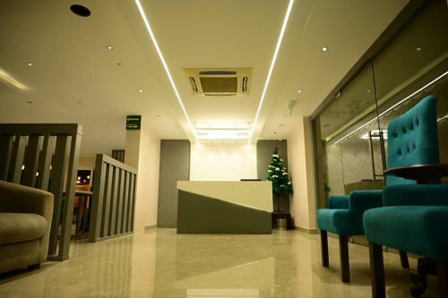 Hotel Sterling Keys By Tgi