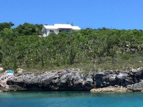 Paradise Pointe By Eleuthera Vacation Rentals