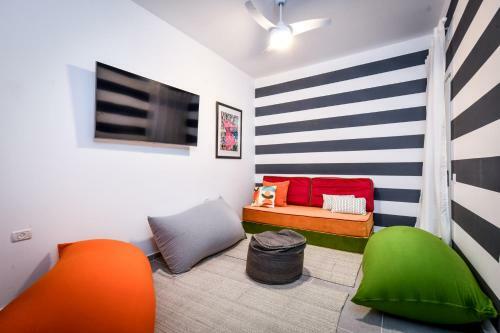 High Class 6br Achziv Apartment