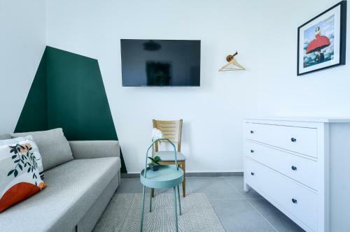 High Class 6br Achziv Apartment