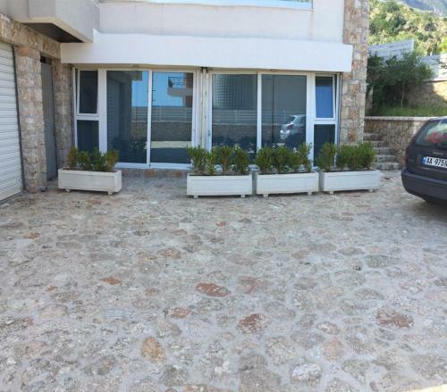 Family Apartments Dhermi