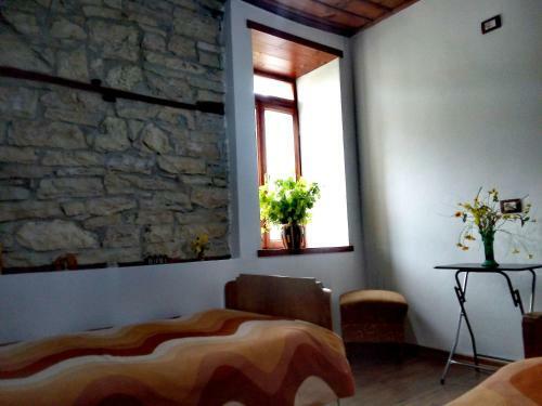 Hostal Ruols Guesthouse